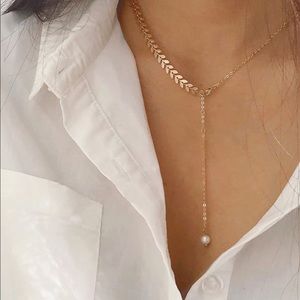 Arrow and Pearl Lariat Necklace